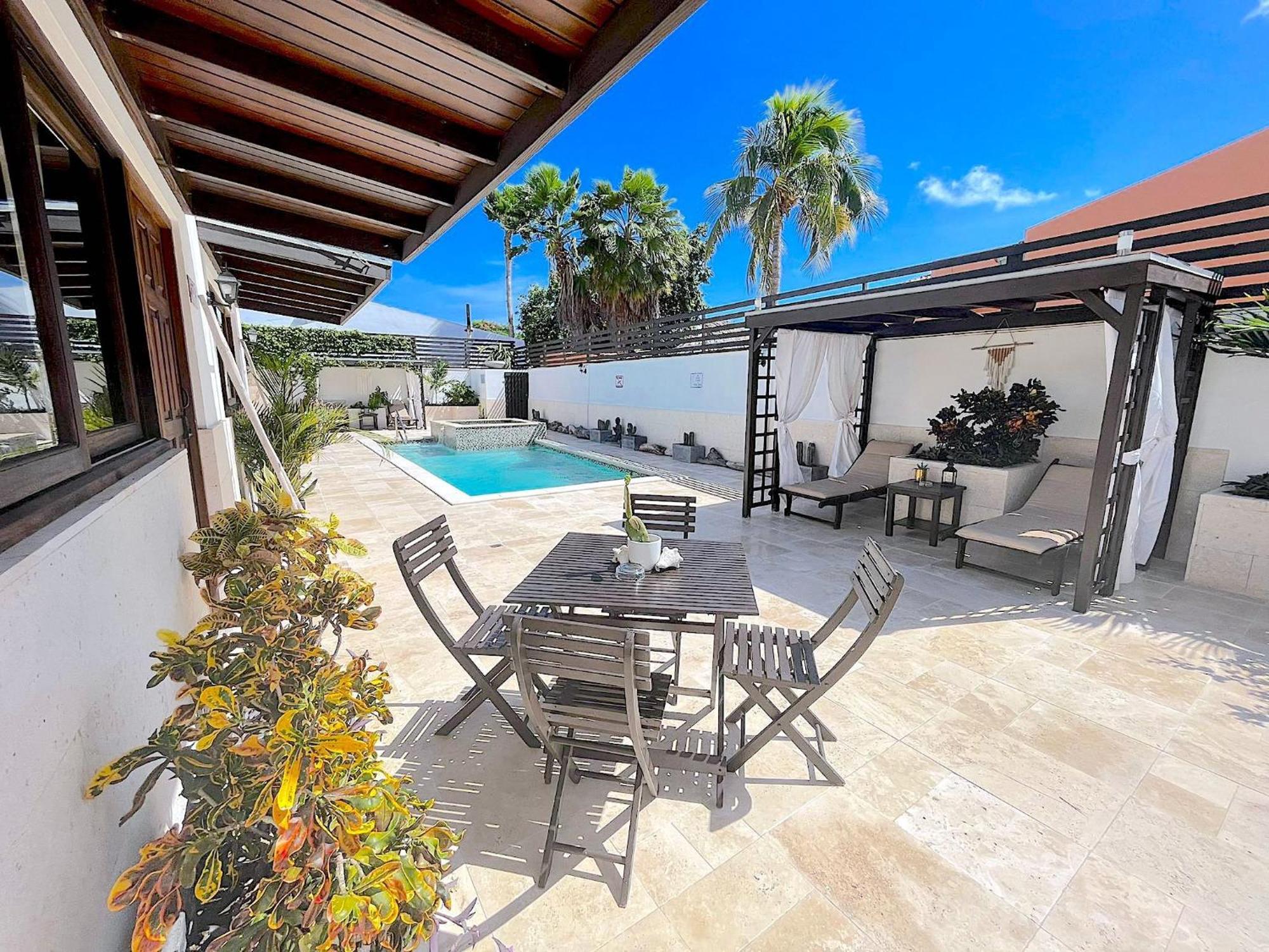 パームビーチ Aruba Lagunitaヴィラ 部屋 写真